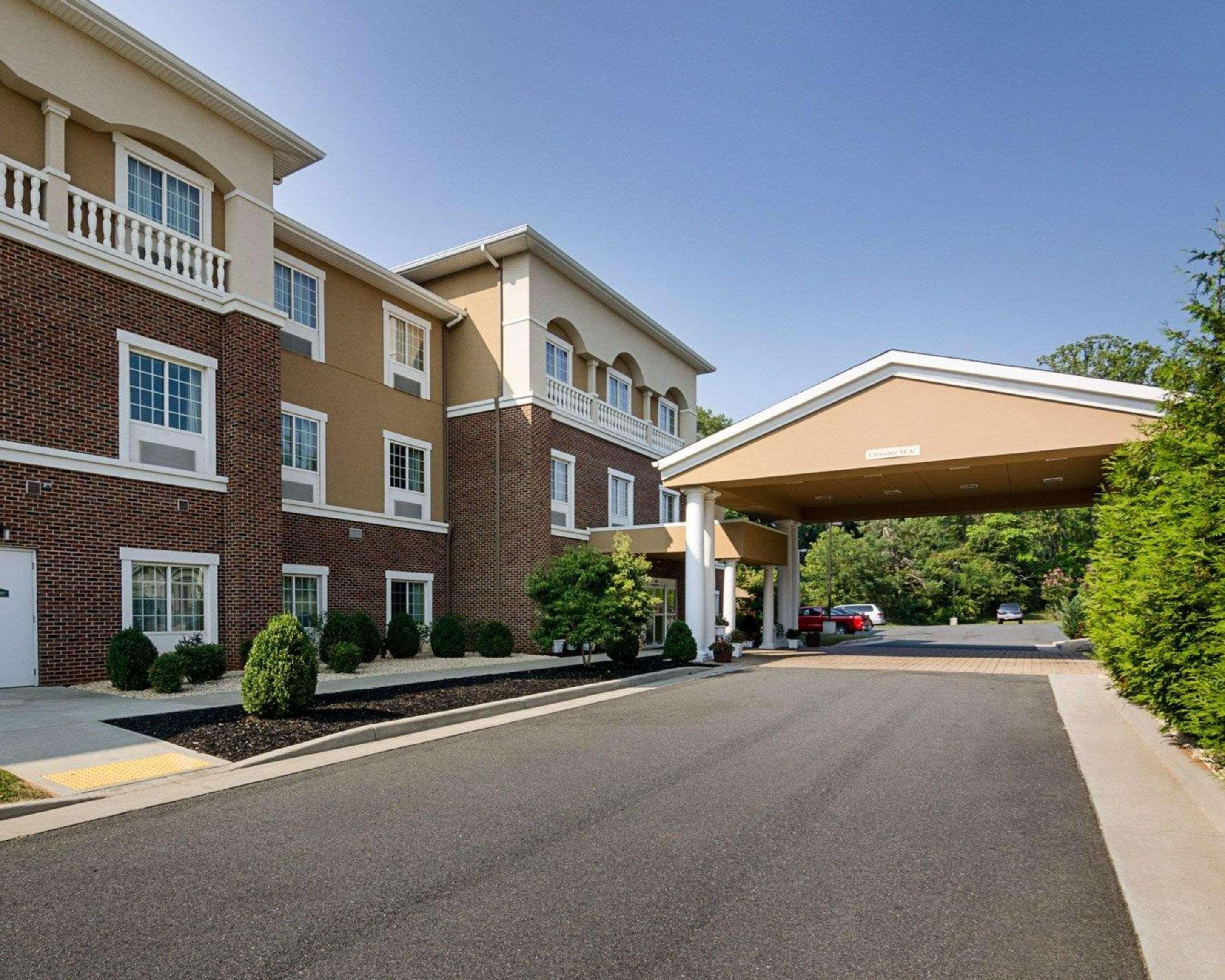 Comfort Inn & Suites Orange - Montpelier Exterior foto